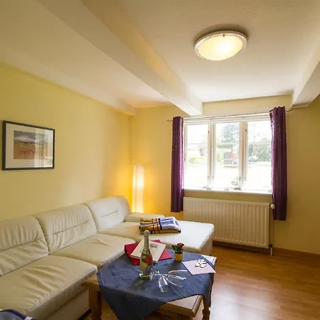 Oome Tilles Hues Apartment *